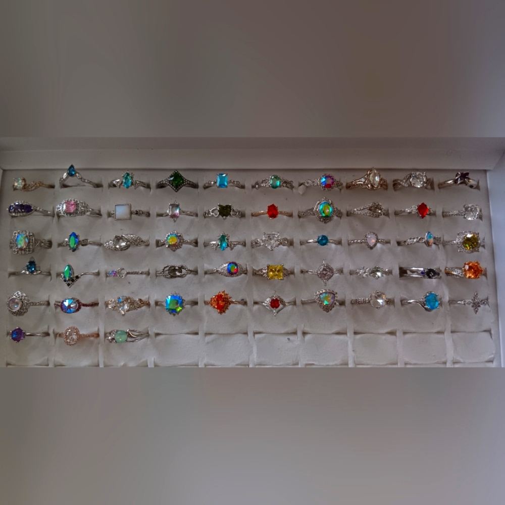 Beautiful Rings 3 for 30 holiday deal!